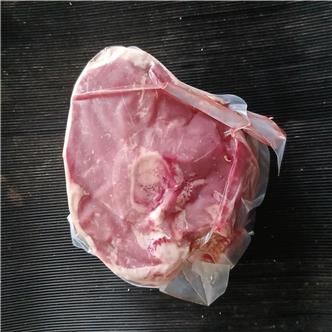 Grass Fed  Leg of Lamb Joints .