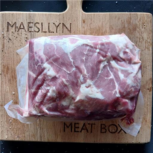 Home-Reared Pork Shoulder Joints "FRESH TILL 31ST JANUARY Frozen available"