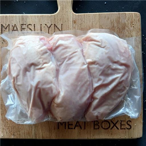 Free-Range Chicken Thighs "FROZEN AT THE MOMENT"